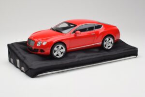 Bentley Continental GT St. James Red Minichamps 1:18 100139922 Diecast