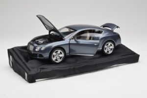 Bentley Continental GT Thunder Grey Minichamps 1:18 BL835 — photo 2 of 8