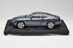 Bentley Continental GT Thunder Grey Minichamps 1:18 BL835 — photo 4 of 8
