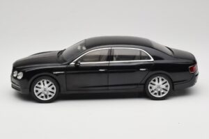 Bentley Flying Spur W12 Onyx Black Kyosho 1:18 08891NX Diecast — photo 4 of 8