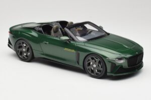 Bentley Mulliner Bacalar Scarab Green TopSpeed 1:18 TS0448 Resin — photo 4 of 6