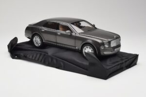 Bentley Mulsanne Brodgar Metallic Minichamps 1:18 BL843 Diecast — photo 6 of 8