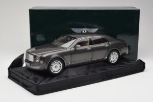 Bentley Mulsanne Brodgar Metallic Minichamps 1:18 BL843 Diecast — photo 8 of 8