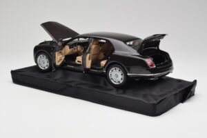 Bentley Mulsanne Burnt Oak Minichamps 1:18 100139905 Diecast — photo 5 of 8