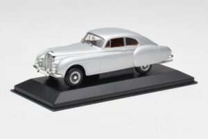 Bentley R-Type Continental Silver Minichamps 1:43 436139421 Diecast — photo 2 of 4