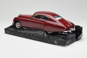 Bentley R-Type Continental Tudor Red Minichamps 1:18 100139421 Diecast — photo 7 of 8