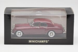 Bentley S1 Continental Flying Spur Cream Minichamps 1:43 436139551 Diecast — photo 4 of 4