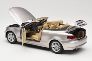 BMW 1 Series E88 Cabriolet Mineral Silver Metallic Kyosho 1:18 80430427020 Diecast — photo 5 of 8