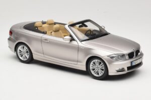BMW 1 Series E88 Cabriolet Mineral Silver Metallic Kyosho 1:18 80430427020 Diecast — photo 6 of 8