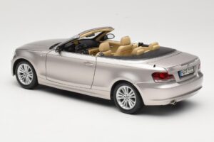 BMW 1 Series E88 Cabriolet Mineral Silver Metallic Kyosho 1:18 80430427020 Diecast — photo 7 of 8