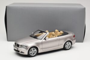 BMW 1 Series E88 Cabriolet Mineral Silver Metallic Kyosho 1:18 80430427020 Diecast — photo 8 of 8