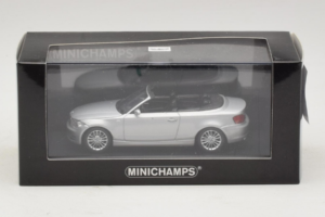 BMW 1-Series E88 Cabriolet Titan Silver Minichamps 1:43 80420427037-R1 Diecast — photo 5 of 5