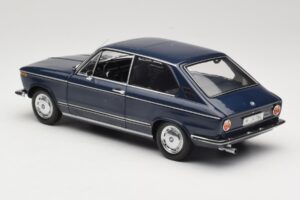 BMW 1600 Touring Blue Minichamps 1:18 80430145823 Diecast — photo 7 of 8