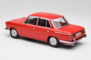 BMW 1800 Ti Carmine Red Minichamps 1:18 107024001 Diecast — photo 5 of 6