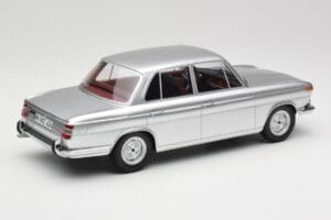 BMW 1800 Ti Silver Minichamps 1:18 107024000 Resin — photo 2 of 6
