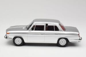 BMW 1800 Ti Silver Minichamps 1:18 107024000 Resin — photo 3 of 6