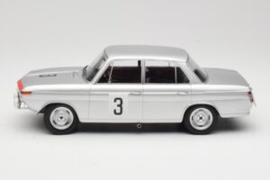 BMW 1800 TiSA #3 D. Glemser / J. Ickx 24 Hours of Spa 1965 Minichamps 1:18 155652903 Diecast — photo 3 of 6