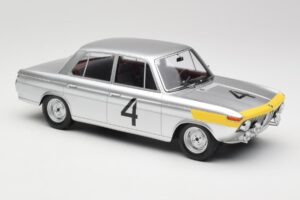 BMW 1800 TiSA #4 J. Ickx / J. van Ophem 24 Hours of Spa 1965 Winners Minichamps 1:18 107652504 Resin — photo 4 of 6