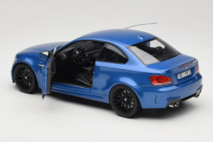 BMW 1M Coupe E82 Blue Metallic Minichamps 1:18 110020025 Diecast — photo 5 of 8