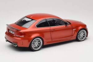 BMW 1M Coupe E82 Sakhir Orange Metallic Minichamps 1:18 110020020 Diecast — photo 3 of 8