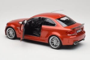 BMW 1M Coupe E82 Sakhir Orange Metallic Minichamps 1:18 110020020 Diecast — photo 5 of 8