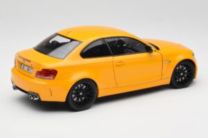 BMW 1M Coupe E82 Yellow Minichamps 1:18 110020026 Diecast — photo 3 of 8