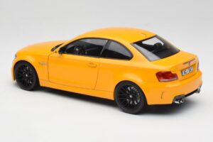 BMW 1M Coupe E82 Yellow Minichamps 1:18 110020026 Diecast — photo 7 of 8