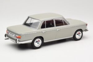 BMW 2000 TI Grey MCG 1:18 MCG18112 Diecast — photo 2 of 6