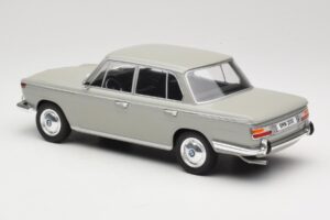 BMW 2000 TI Grey MCG 1:18 MCG18112 Diecast — photo 5 of 6
