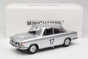 BMW 2000 Ti #17 J. Ickx / H. Hahne 24 Hours of Spa 1966 Winners Minichamps 1:18 107662517 Resin — photo 6 of 6
