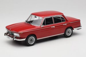 BMW 2000 121 Red MCG 1:18 MCG18543 Diecast