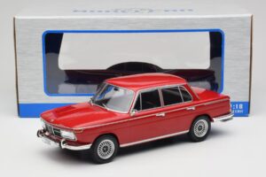 BMW 2000 121 Red MCG 1:18 MCG18543 Diecast — photo 6 of 6