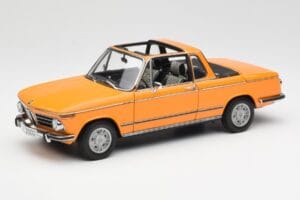 BMW 2002 E10 Cabriolet Colorado Orange AUTOart 1:18 80430300713 Diecast