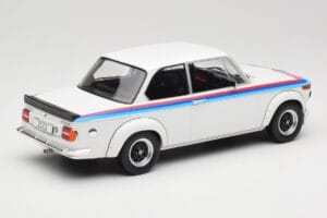 BMW 2002 E10 Turbo White MCG 1:18 MCG18408-R Diecast — photo 2 of 6