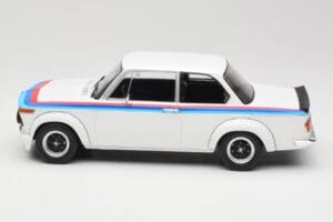 BMW 2002 E10 Turbo White MCG 1:18 MCG18408-R Diecast — photo 3 of 6