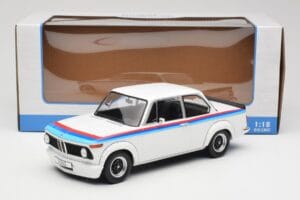 BMW 2002 E10 Turbo White MCG 1:18 MCG18408-R Diecast — photo 6 of 6