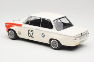 BMW 2002 tiK BMW AG #1 H. Hahne / D. Quester Class Winner Guards International 6 Hours Brands Hatch 1969 Minichamps 1:18 1556 — photo 5 of 6