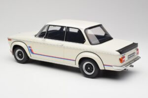 BMW 2002 Turbo E10 Chamonix White Otto 1:12 G077 Resin — photo 4 of 5