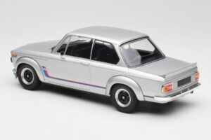 BMW 2002 Turbo E10 Silver Minichamps 1:18 155026201 Diecast — photo 5 of 6