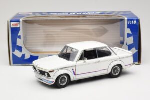BMW 2002 Turbo E10 White Anson 1:18 30393 Diecast — photo 8 of 8