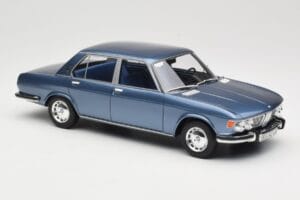 BMW 2500 E3 Blue Metallic BoS Models 1:18 BOS030 Resin — photo 4 of 6