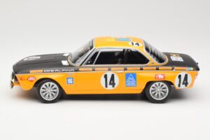 BMW 2800 CS BMW Alpina #14 H. Kelleners / G. Huber Winners 24 Hours of Spa 1970 Minichamps 1:18 155702714 Diecast — photo 3 of 6