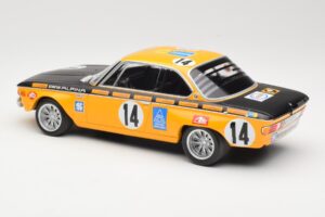 BMW 2800 CS BMW Alpina #14 H. Kelleners / G. Huber Winners 24 Hours of Spa 1970 Minichamps 1:18 155702714 Diecast — photo 5 of 6