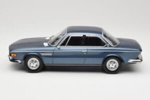 BMW 2800 CS E9 Blue Metallic Minichamps 1:18 155028032 Diecast — photo 3 of 6