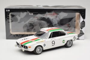 BMW 2800 CS E9 #9 Castrol BMW T. Moorkens / E. Haxhe 24 Hours of Spa 1971 Minichamps 1:18 155712709 Diecast — photo 6 of 6