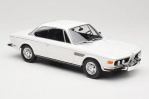 BMW 2800 CS E9 White Minichamps 1:18 155028030 Diecast — photo 4 of 6