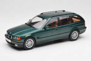 BMW 3 Series E36 Touring Green Metallic MCG 1:18 MCG18366 Diecast