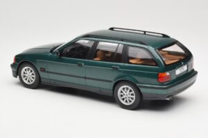 BMW 3 Series E36 Touring Green Metallic MCG 1:18 MCG18366 Diecast — photo 5 of 6