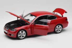BMW 3 Series E92 Red Kyosho 1:18 80430407219 Diecast — photo 2 of 8