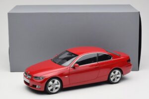 BMW 3 Series E92 Red Kyosho 1:18 80430407219 Diecast — photo 8 of 8